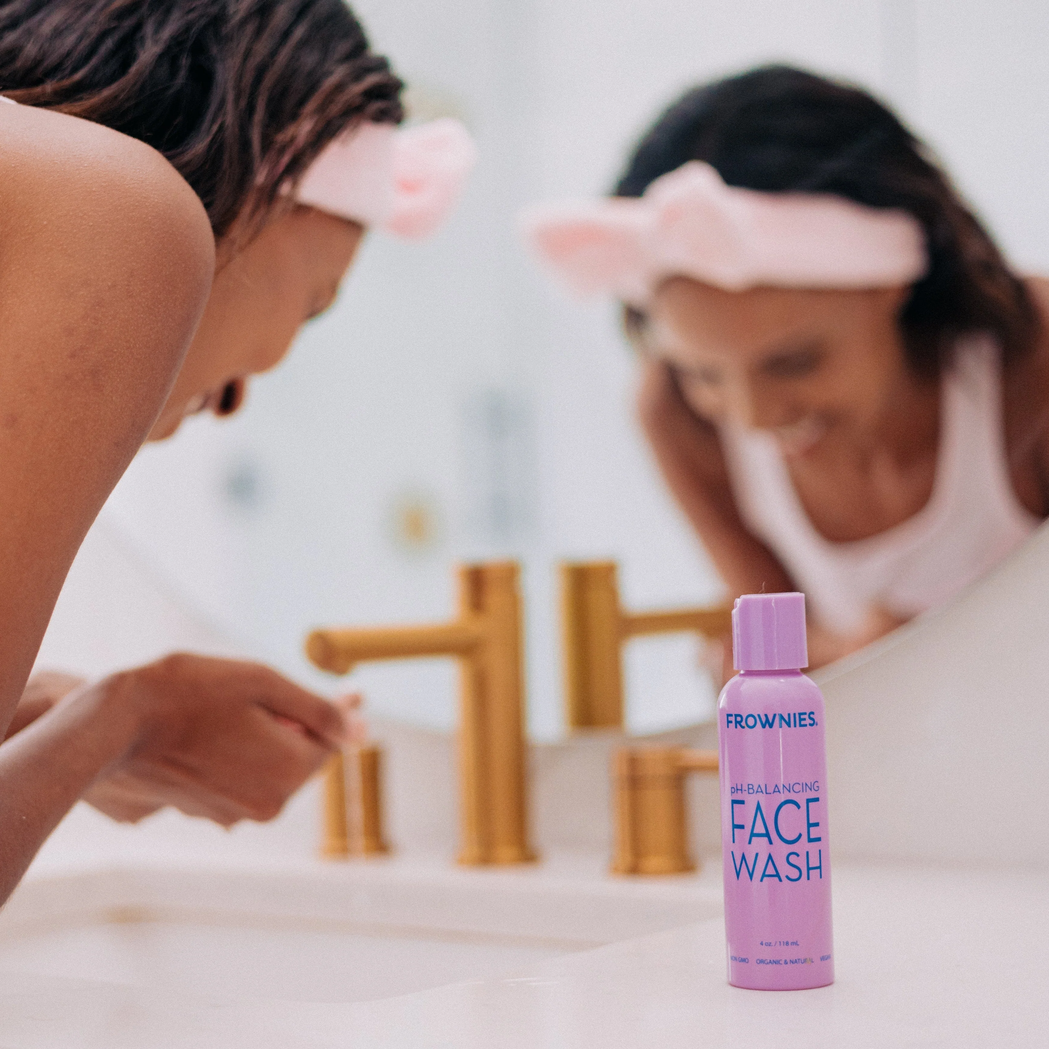 Frownies Skincare Basics - Image 5